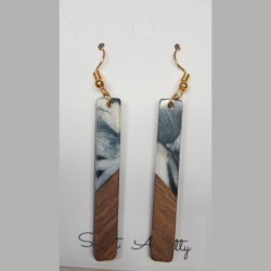 Wood and Resin Dangle